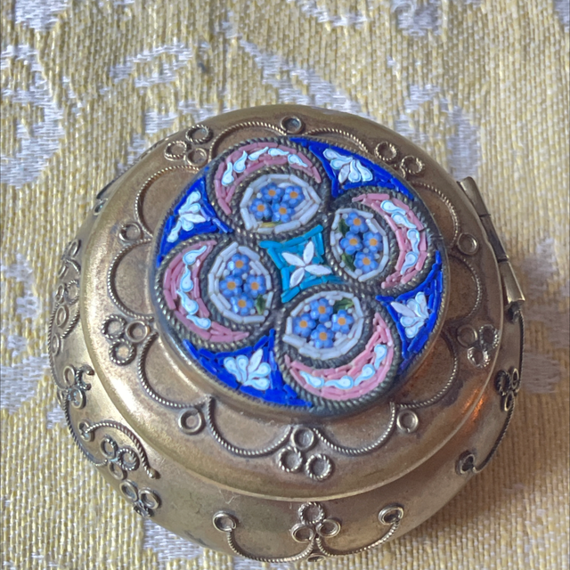 Micro Mosaik Messing Dose