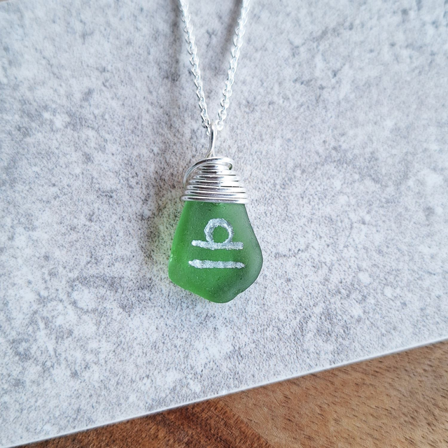 Pendentif Signe Astrologique Balance – Création artisanale Côte d’Azur