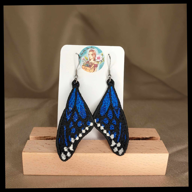 Boucles d&#039;oreilles Ailes de Papillons Bleues foncées
