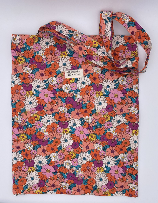 Tote bag