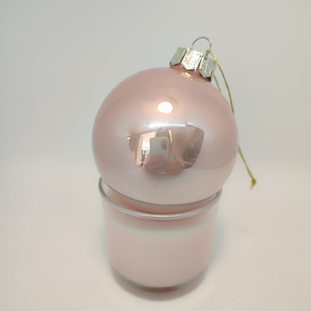 Boule de Noel en verre et son coffret cadeau