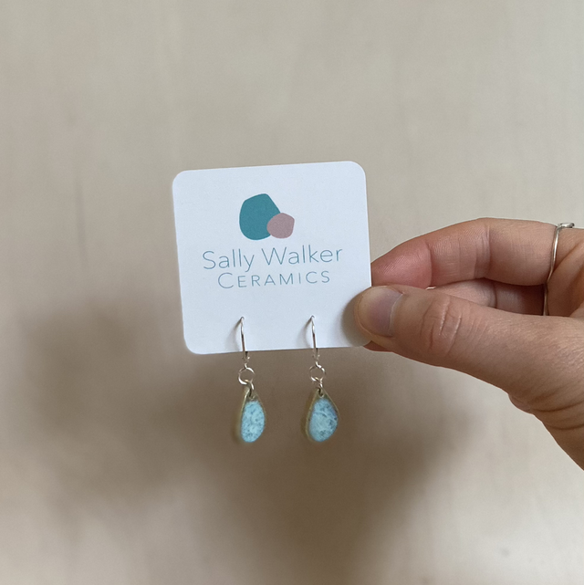 Drop earrings 