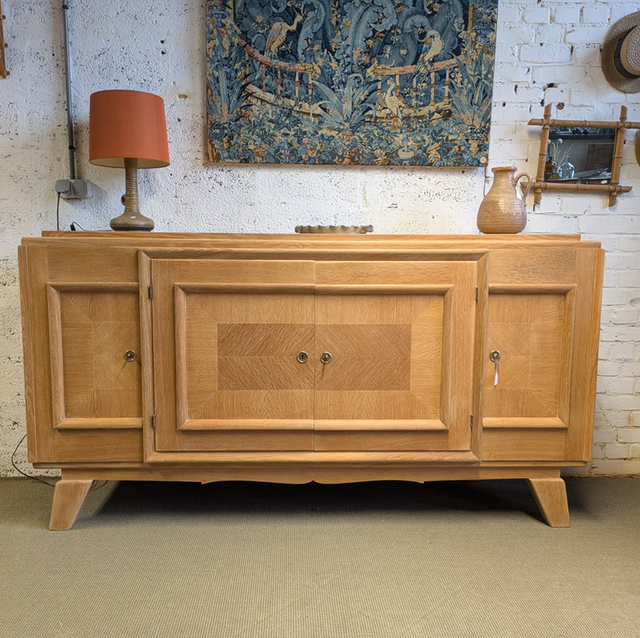 2. Buffet vintage en chêne