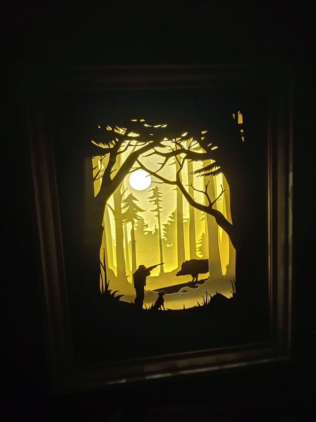 Boîte à lumière "Chasse sanglier"