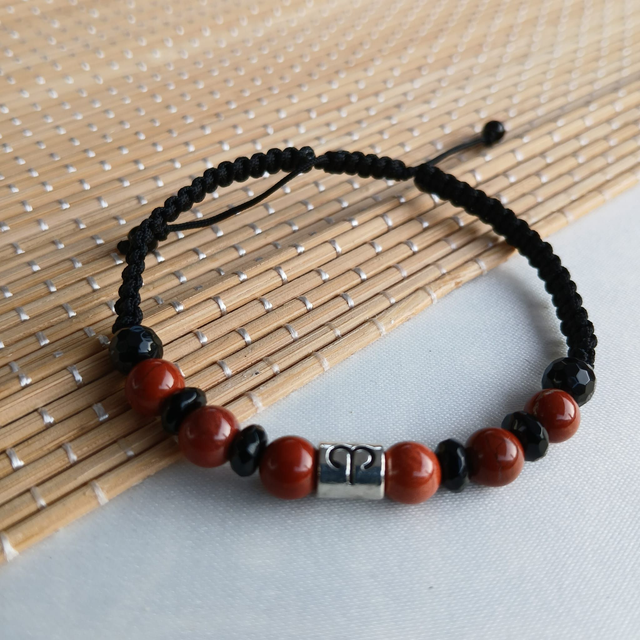Sterrenbeeld armband Ram - Onyx en rode Jaspis (7.003)