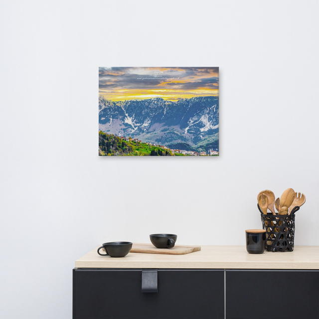  Canvas sunset cloudy mountain 