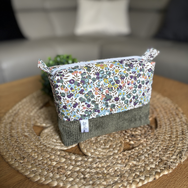 Trousse de toilette (petite)