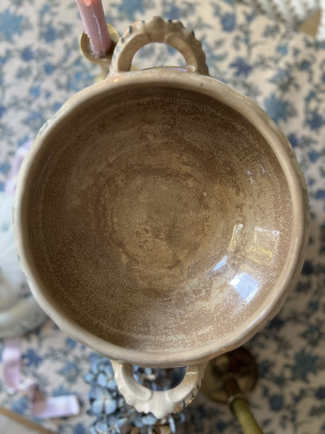 PAVOTS - La grande soupière modèle Pavots signée Choisy le Roi - Terre de Fer