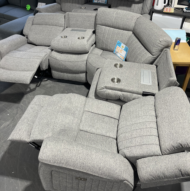 Linden 5 seat corner recliner £1199
