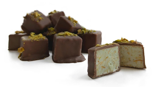 Soft Nougat Dubai Chocola Amore ong. 200gr / 10 blokjes