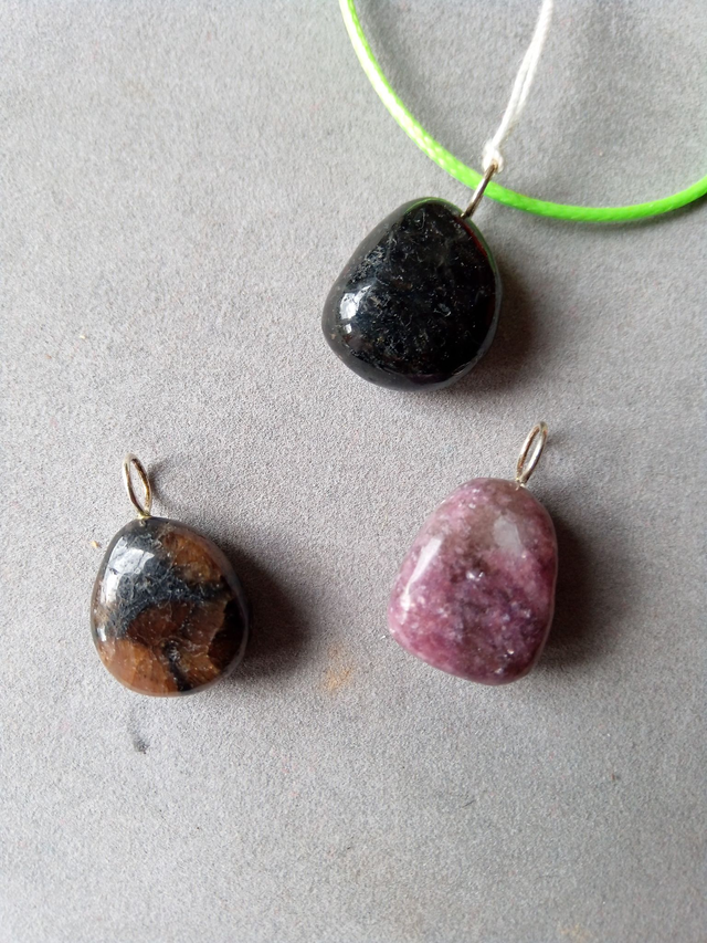 Pendentif cristaux véritables