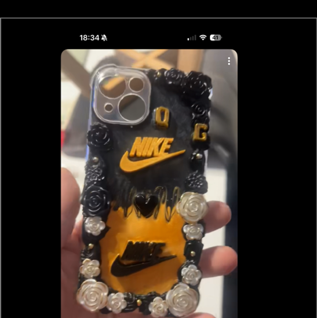 Coque plus charmes 3D