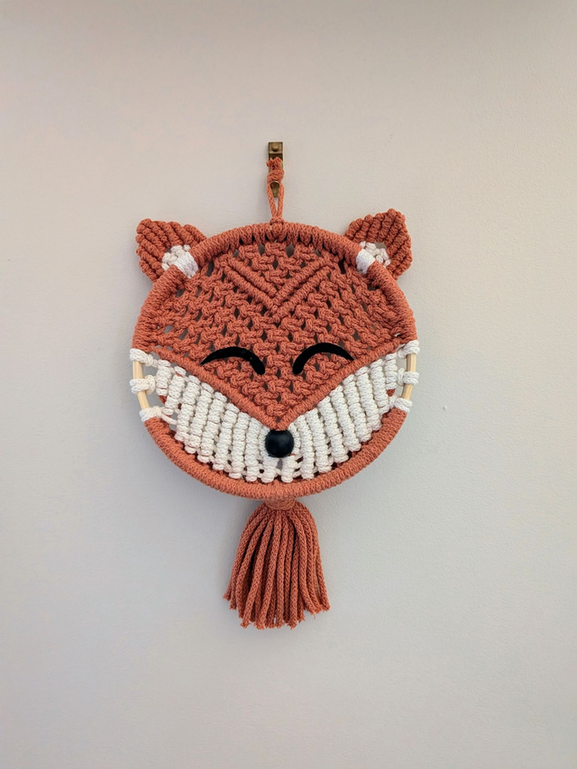 Décoration murale en macramé - Modèle "RENARD"