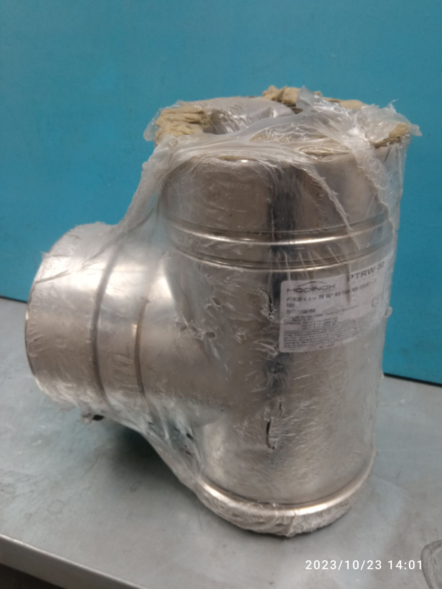 PTR30 TE 90° avec tampon court D100 - 2PTIT090100 