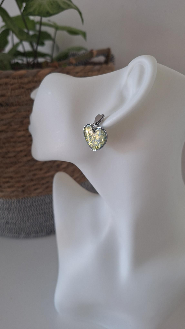 Boucles oreilles cœurs bleues et paillettes dorées 