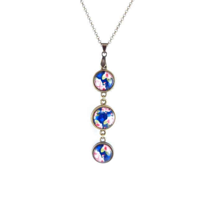 Amal- Collier ras-de-cou, Roses romantiques bleu