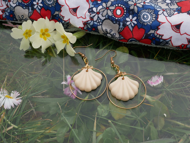 boucles d oreilles ST  JACQUES