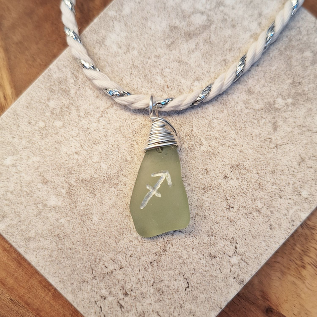 Astro Sagittaire - pendentif en verre gravé et argent