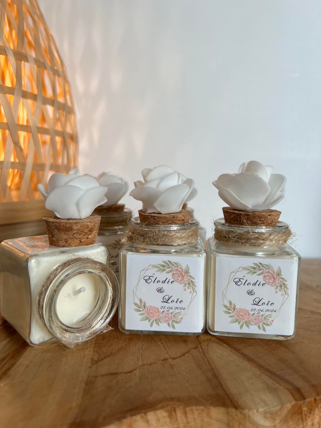 Pots en verre avec  bougie ou dragées ou vide  personnalisés avec couronne fleurs ! (2)