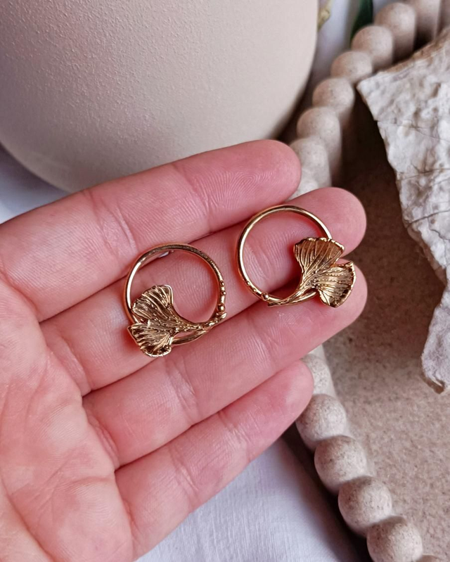 Orecchini Gingko cerchio