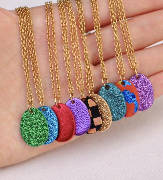 Pendentif Cleo • couleurs pailletées