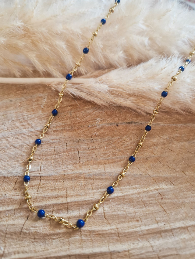 Collier finesse "Perles émaillées" - Modèle doré et bleu nuit