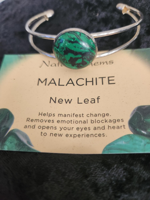 MALACHITE BANGLE 