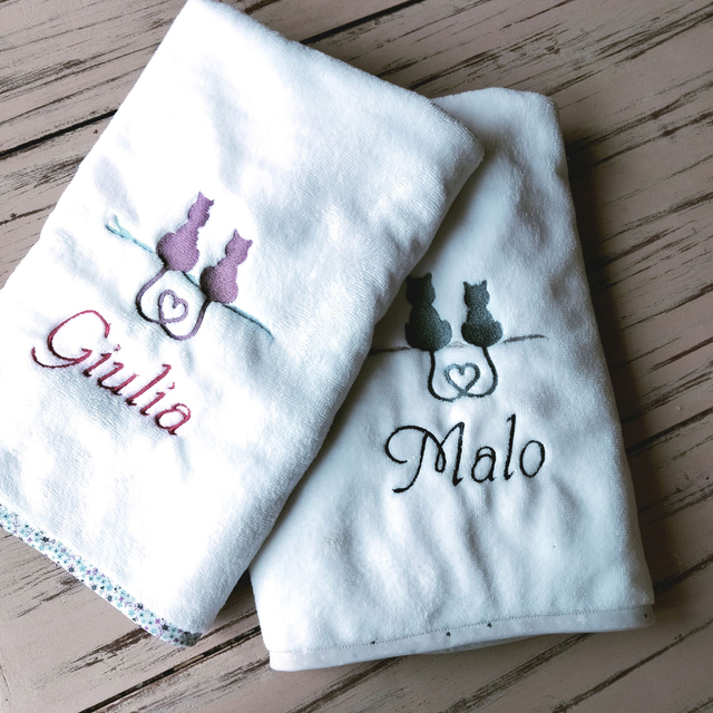 Drap de bain personnalisé chats amoureux