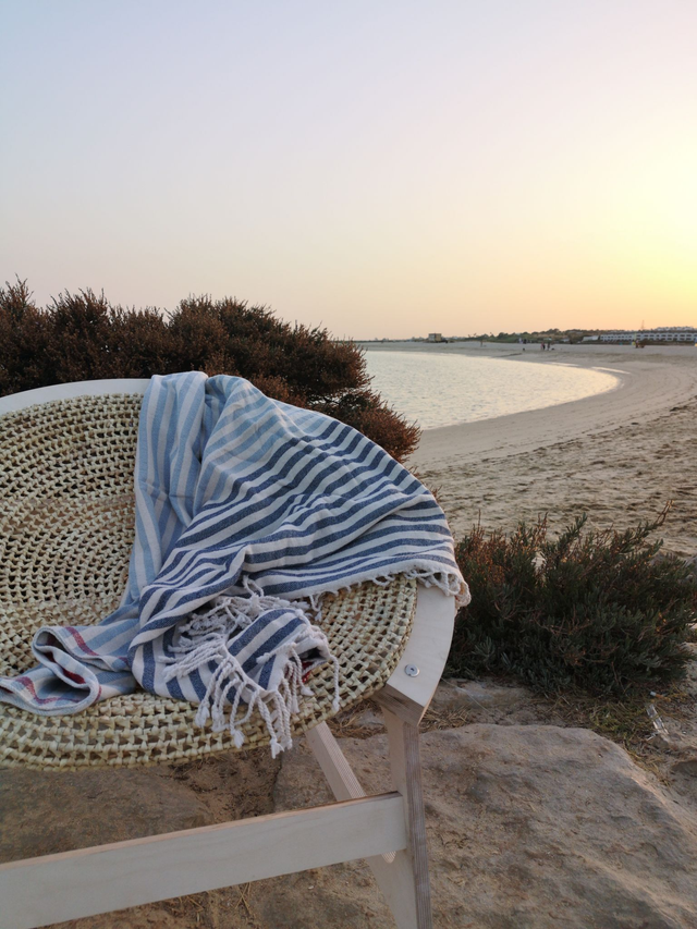 Cadeirão|Confortar / Lounge Chair