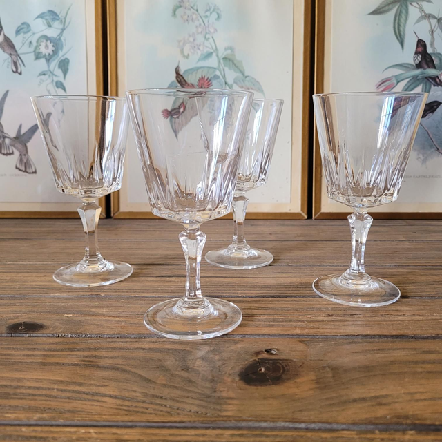 X Verres à vin (ou eau) vintage cristal d'Arques modèle Versailles (lot de 4)