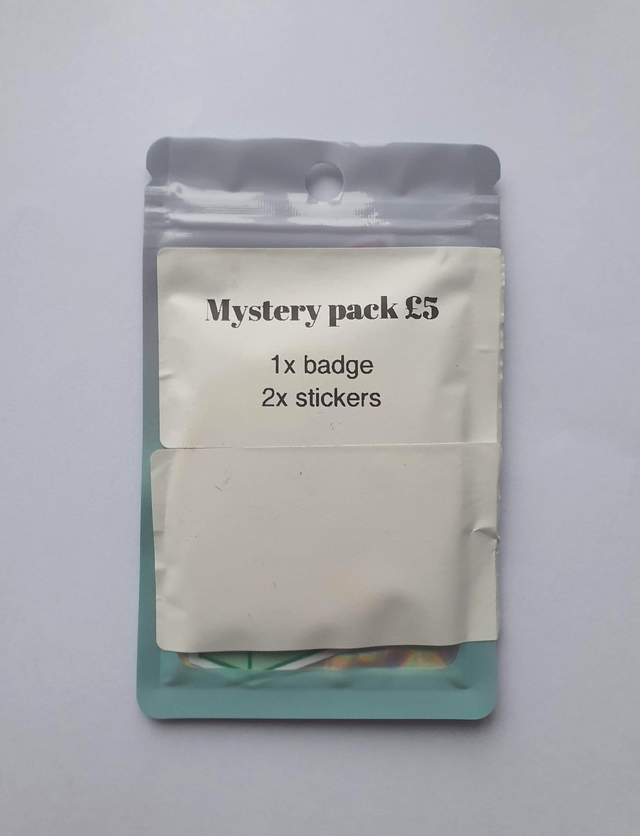 Blind Bags-1x Badge 2x Stickers