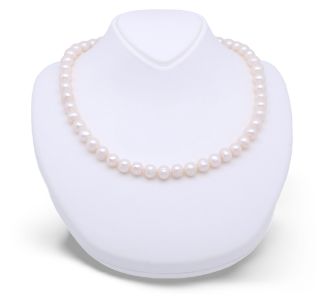 Feminine Eleganz – Handgeknüpfte Süßwasserperlenkette mit vergoldetem Magnetverschluss - Klarissa