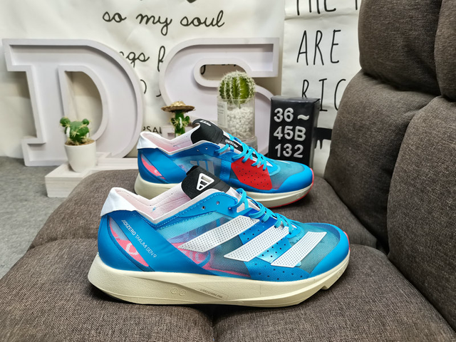 Adidas ADIZERO TAKUMI