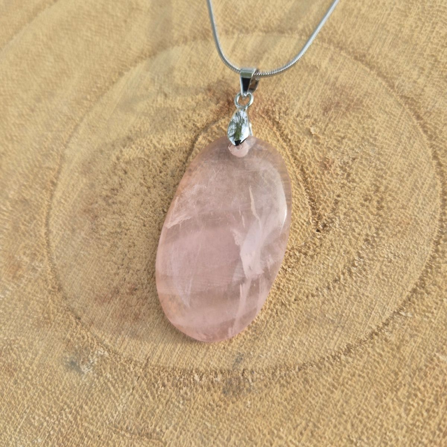 Collier Quartz rose Ovale