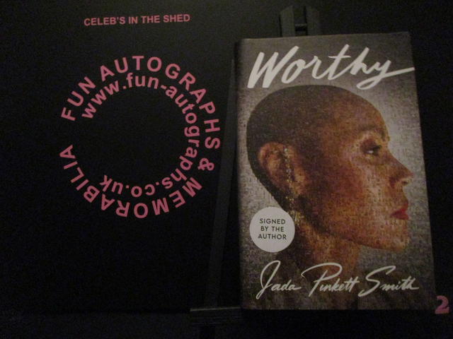 Jada Pinkett Smith 'Worthy' Authentic Autographed Hardback Book (2)