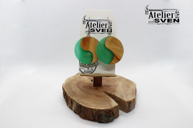 Boucles d&#039;Oreilles Bois &amp; Résine- Disque25mm - Couleur VERT CLAIR