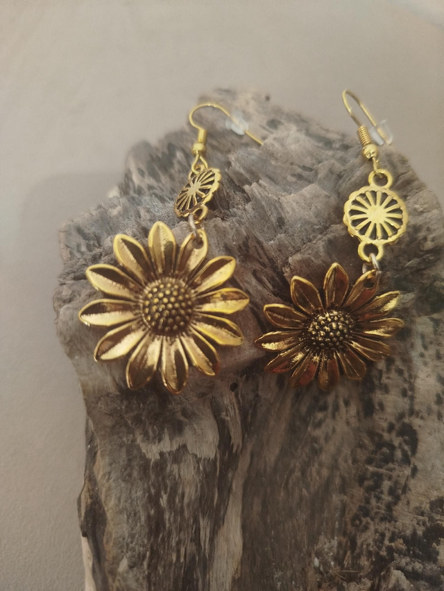 Boucles d&#039;oreilles grosse tournesol 