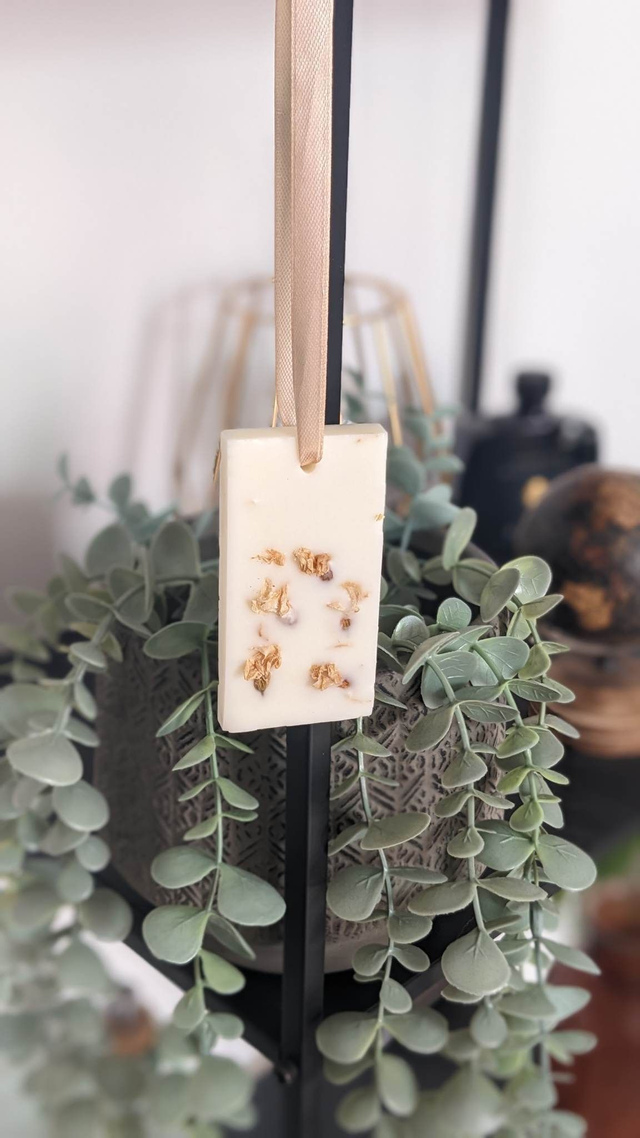 Suspension d&#039;armoire &quot;Luneray&quot;