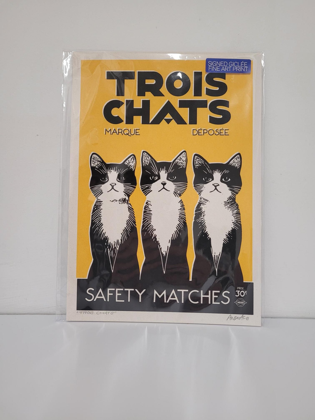MASHBOX Trois Chats Signed Giclée A4 print - JP-102