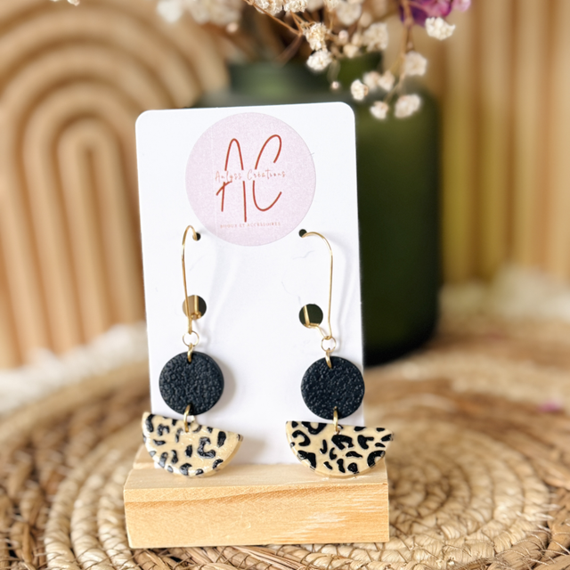 Boucle d’oreille Grrrr