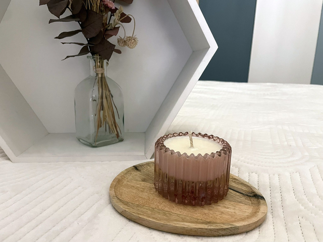 Photophore plissé avec bougie en cire végétale 