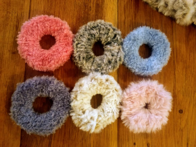 Chouchou fausse fourrure/velours