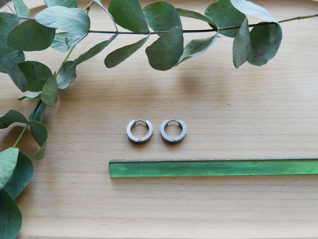 Créoles argentées mini épaisses 16mm