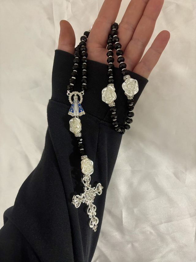 Chapelet É T I E N N E