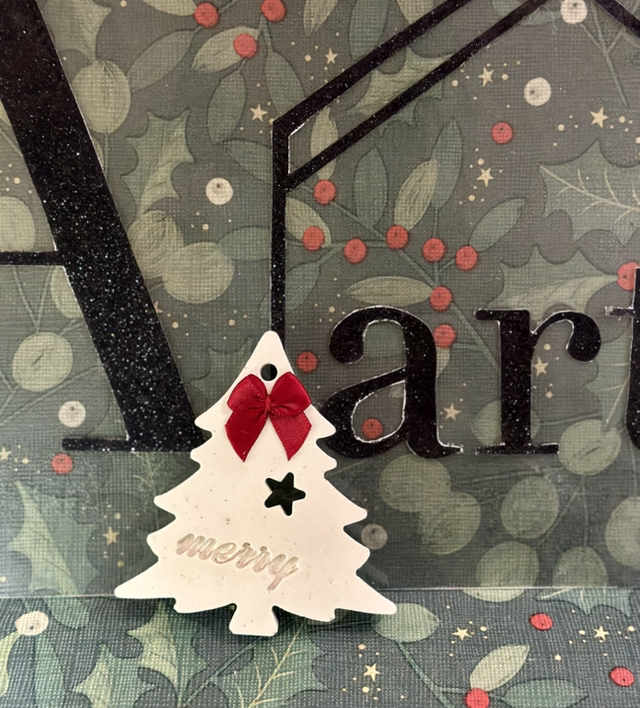 JESMONITE CHRISTMAS TREE BAUBLE