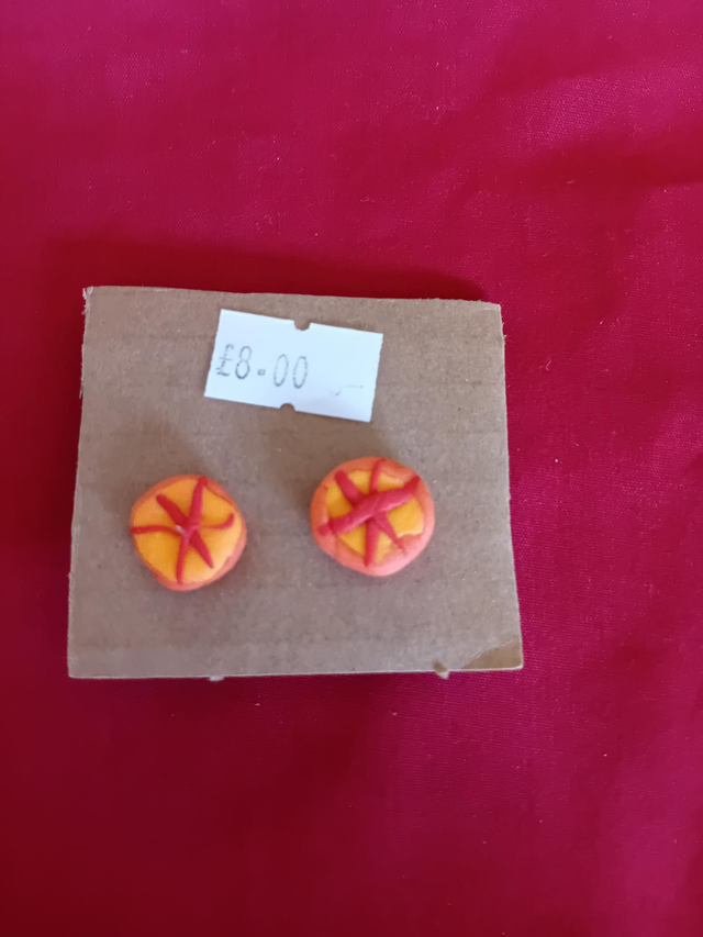 043 - Orange star  stud earings - ClaybyBeckie