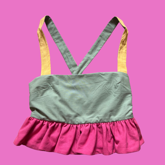 Crop top froufrou - taille 1