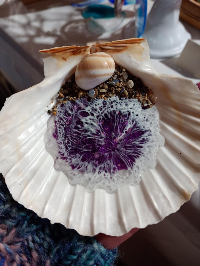 Rock pool ring dish