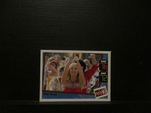 Claps Hands - Action Card High School Musical 3 Senior Year Original Trading Card
