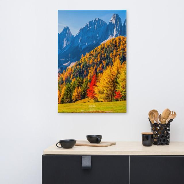 Canvas mountain view fall